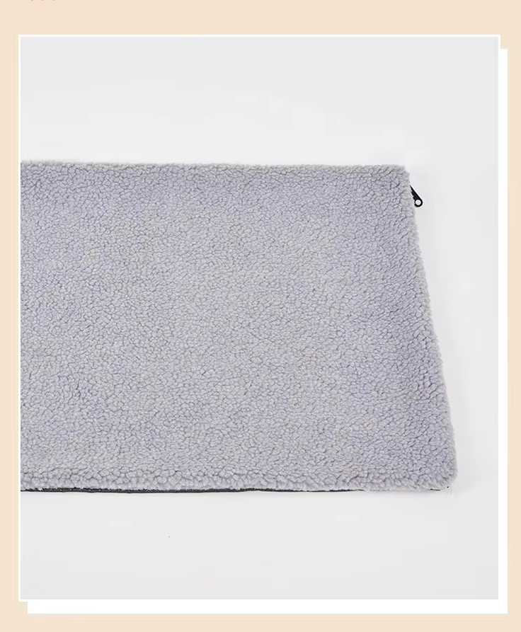 Toffee self-warming dog mat non-slip grey underside