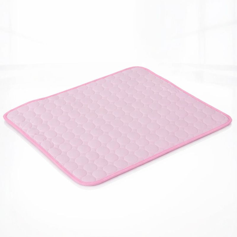 Shade cooling dog mat in pink