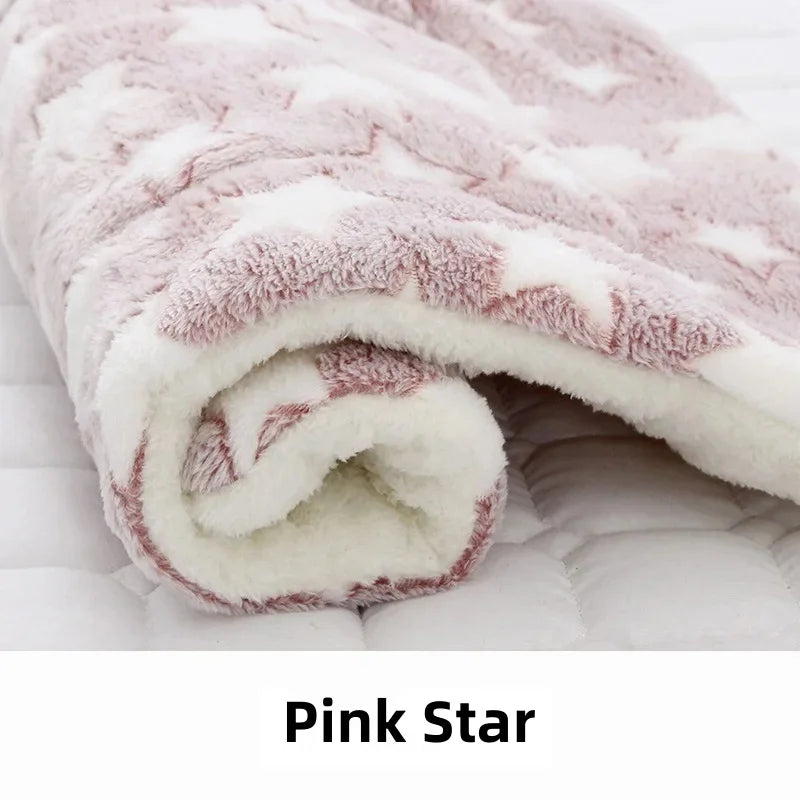Doze plush dog bed mat in Pink Star print