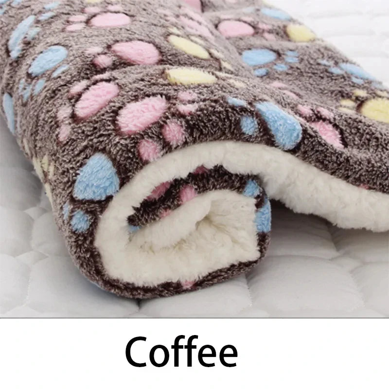 Doze plush dog bed mat in Coffee paw-print