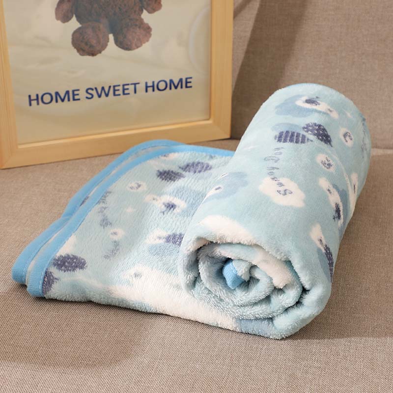 Clover Soft Flannel Dog Blanket — Blue Bear