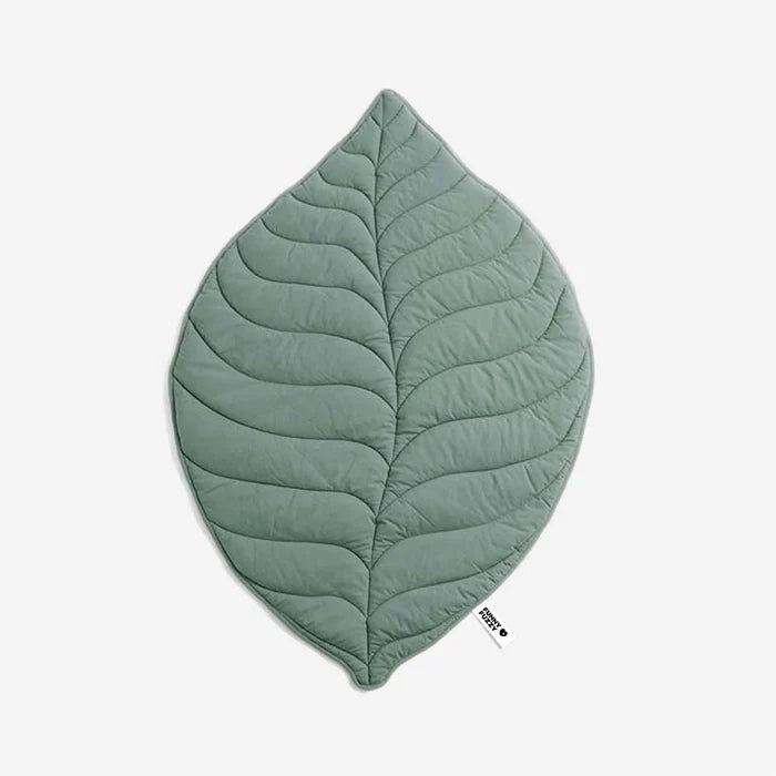 Fern Elm Green leaf-shaped dog mat