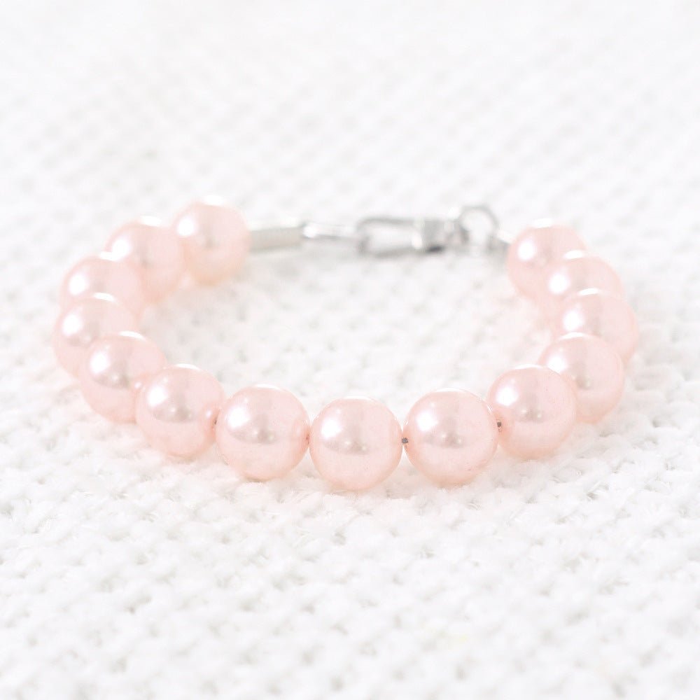 Coco pink pearl dog necklace close-up
